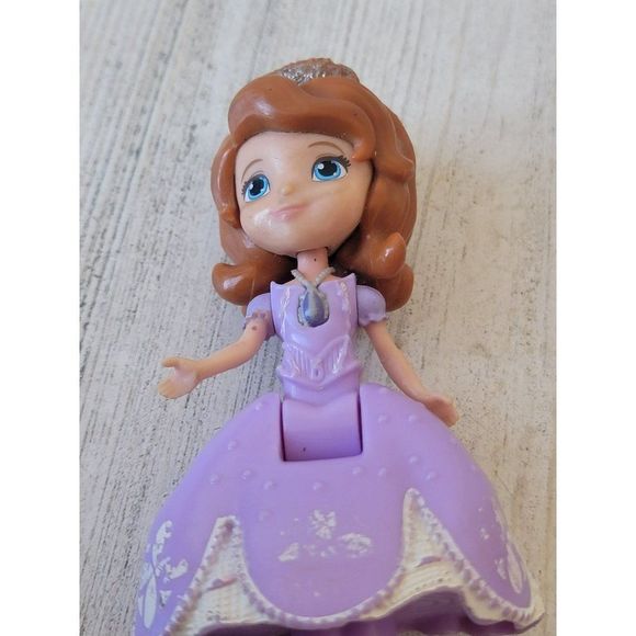 Mattel 2012 Princess Sophia First Disney Junior toy figure - Picture 3 of 6